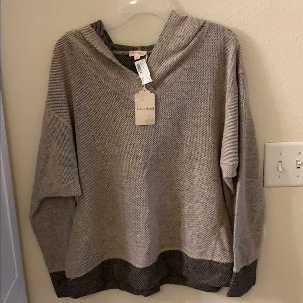 Hem & Thread sweater hoodie